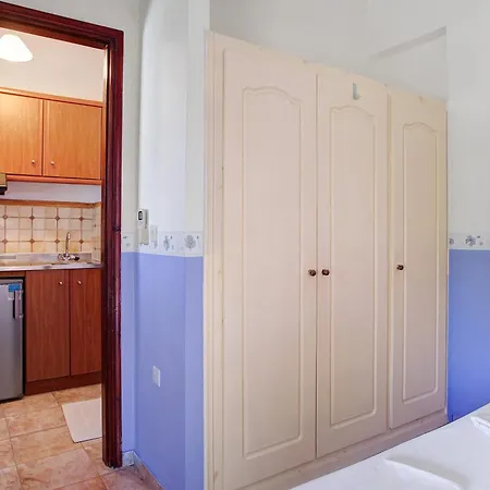 Apartment Areti Orfeas 7
